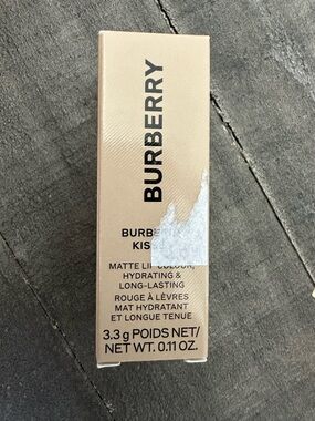 Burberry Matte Russet Lipstick 93 Retails $45 New!